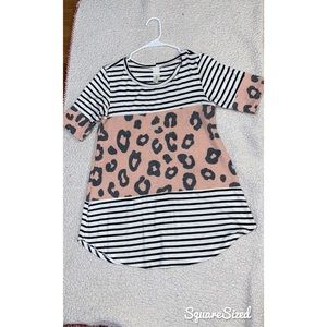 Women’s size small dressy top